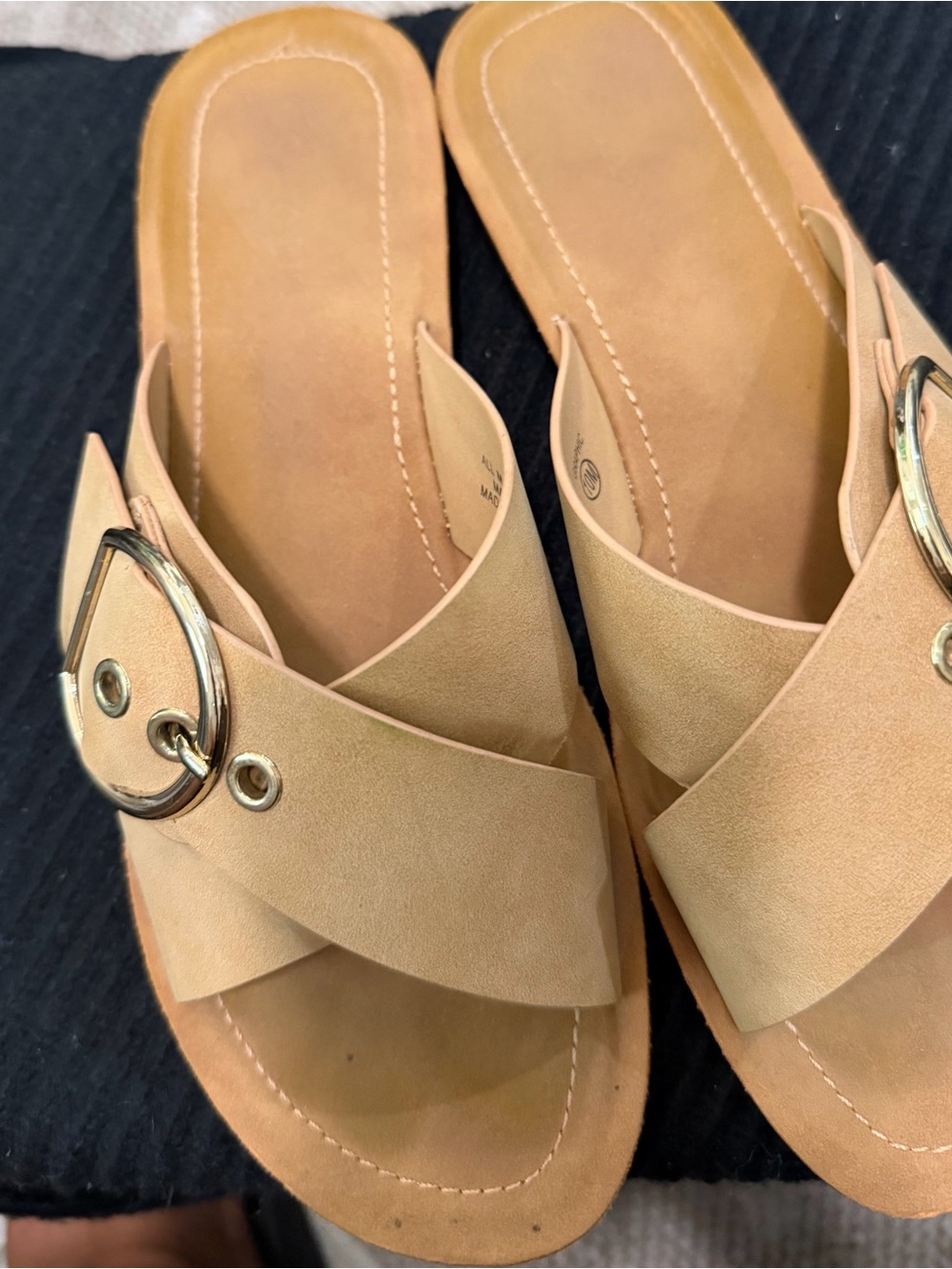 Women’s Tan Slide Sandals with Decorative Ring